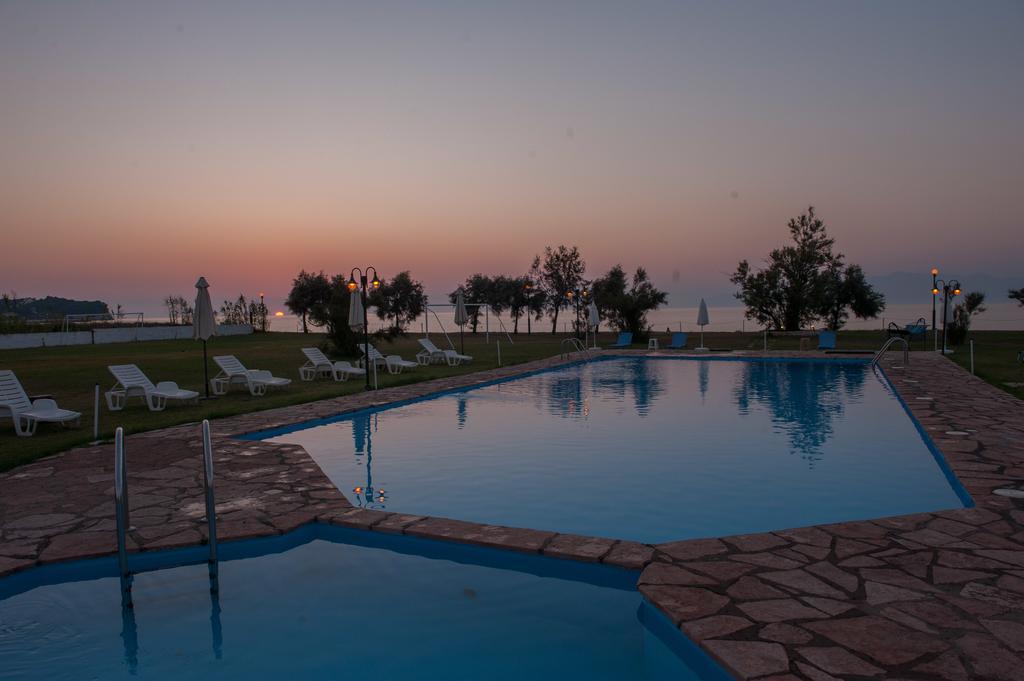 Corfu Sea Palm Residence Roda  Exteriér fotografie